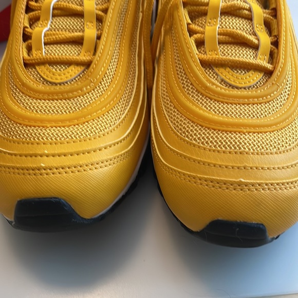 Nike Air Max 97 Color Mustard | Size 10.5 - Picture 3 of 10